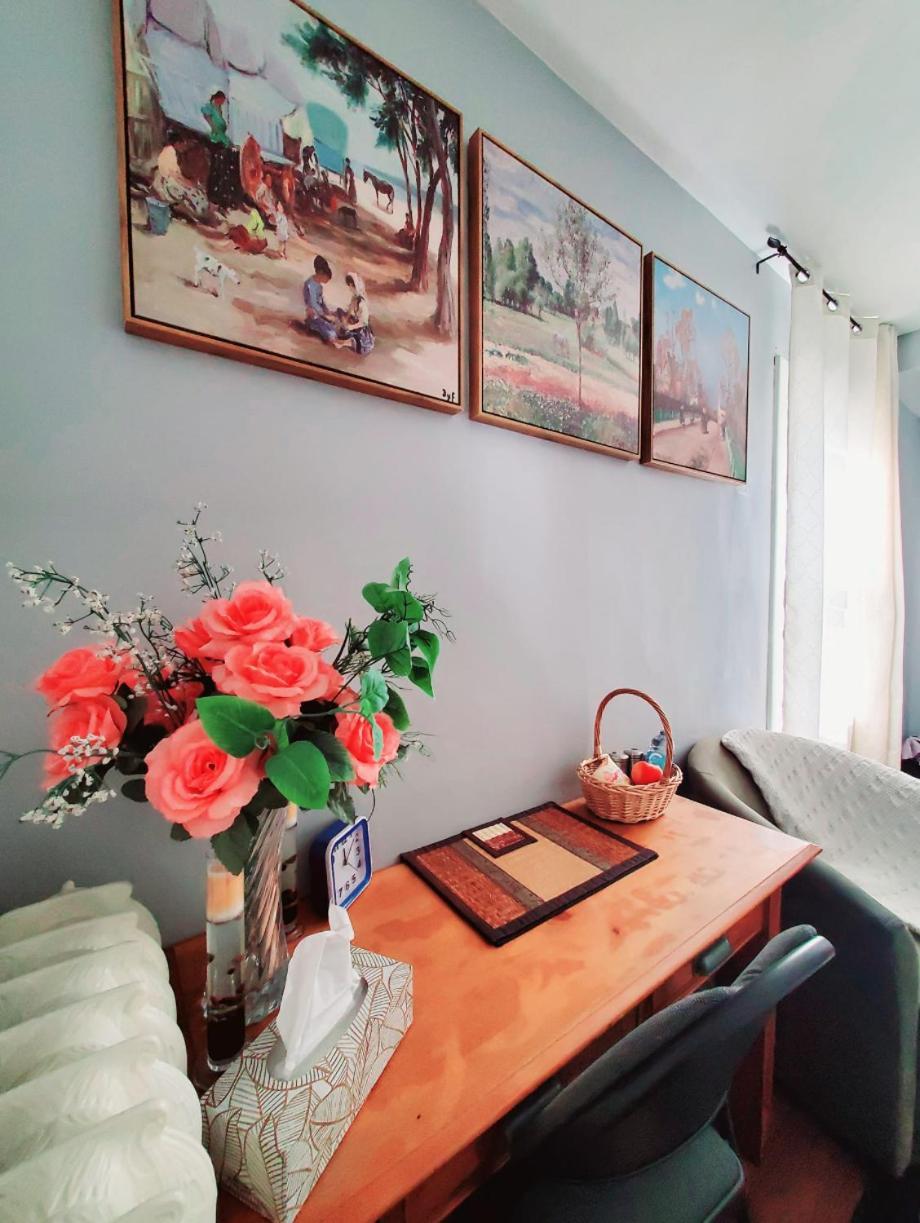 Merj'S Guest House In Wolesly Виннипег Экстерьер фото